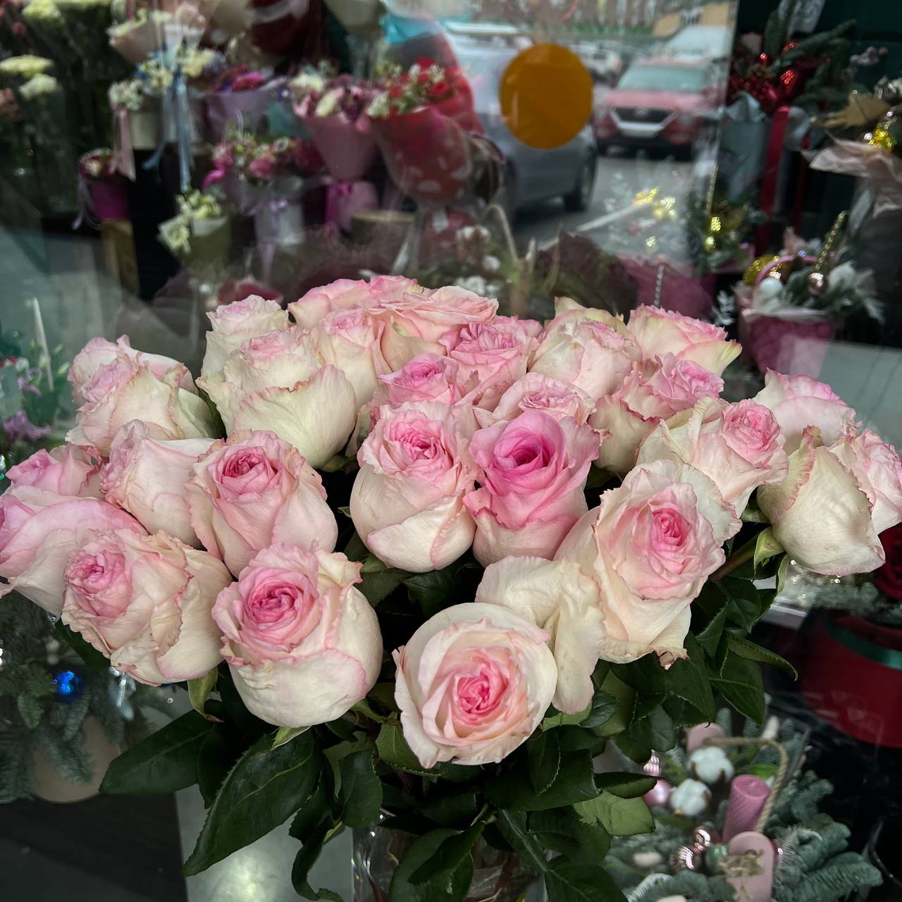 Роза нежно- розовая 50 см